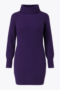 Džemperis ar augsto kaklu — elegants un silts papildinājums tavai garderobei