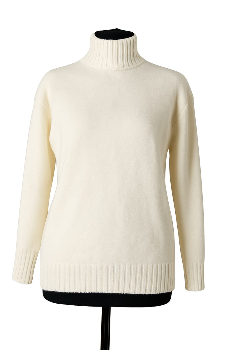 Balts Sieviešu dzemperis